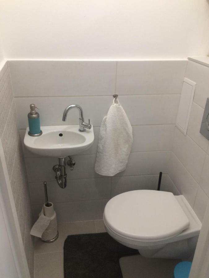 Enjoy Apartman Sopron Exterior foto